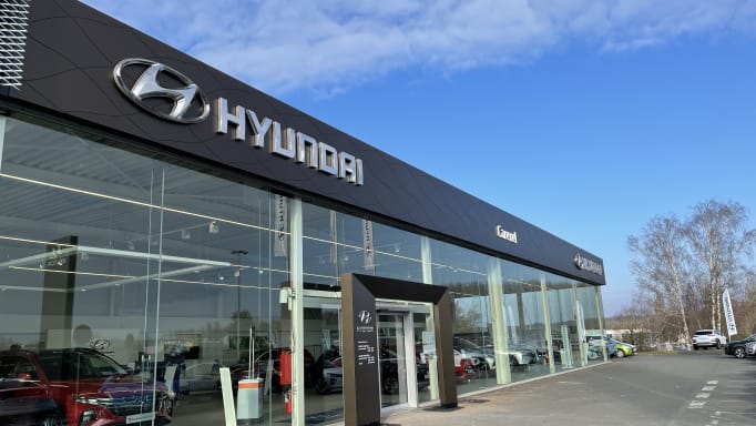 Déménagement de la concession HYUNDAI BEUVRY vers BRUAY-LA-BUISSIÈRE – CAREXEL